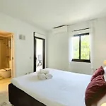 Sunny Dream House By Lica Homes 아파트 에스테포나