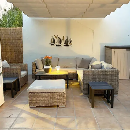 Apartment Sunny Dream House By Lica Homes